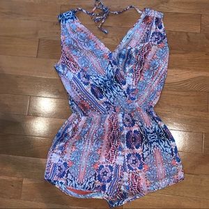 HEARTLOOM Sleeveless Patterned Romper